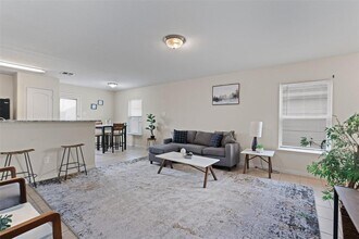 360 Farmer Ln in Jarrell, TX - Building Photo - Building Photo