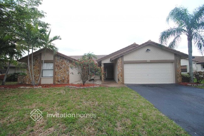 property at 365 NW 105th Dr