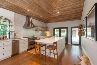 11669 Wimbledon Cir in Wellington, FL - Building Photo - Building Photo