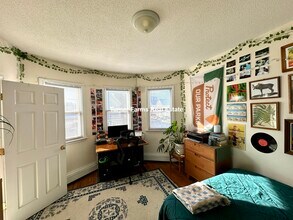 68 Winchester St, Unit 2 in Medford, MA - Foto de edificio - Building Photo