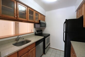 1639 Carriage House Terrace in Silver Spring, MD - Building Photo - Building Photo