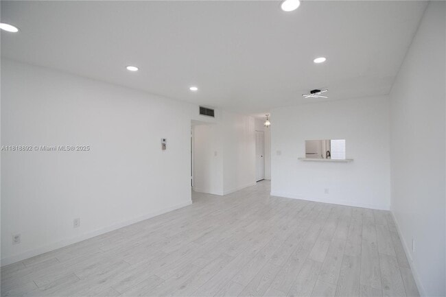 property at 5031 W Oakland Park Blvd