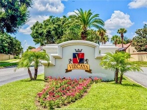 8743 The Esplanade in Orlando, FL - Building Photo - Building Photo