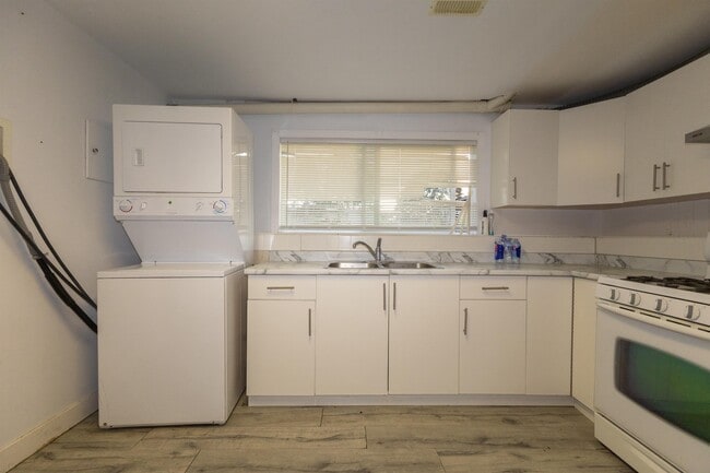 2579 Sugarpine St in Abbotsford, BC - Building Photo - Building Photo