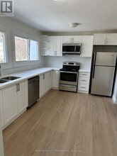 74-653 VILLAGE Pky in Markham, ON - Building Photo - Building Photo