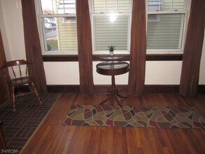 45 Niles Ave in Madison, NJ - Building Photo - Building Photo