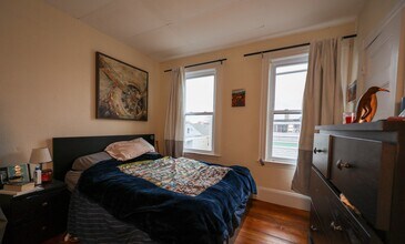 40 Jefferson St, Unit 3T in Cambridge, MA - Building Photo - Building Photo