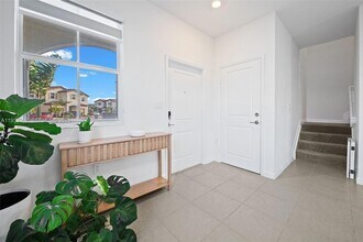 2400 SE 29th St in Homestead, FL - Foto de edificio - Building Photo