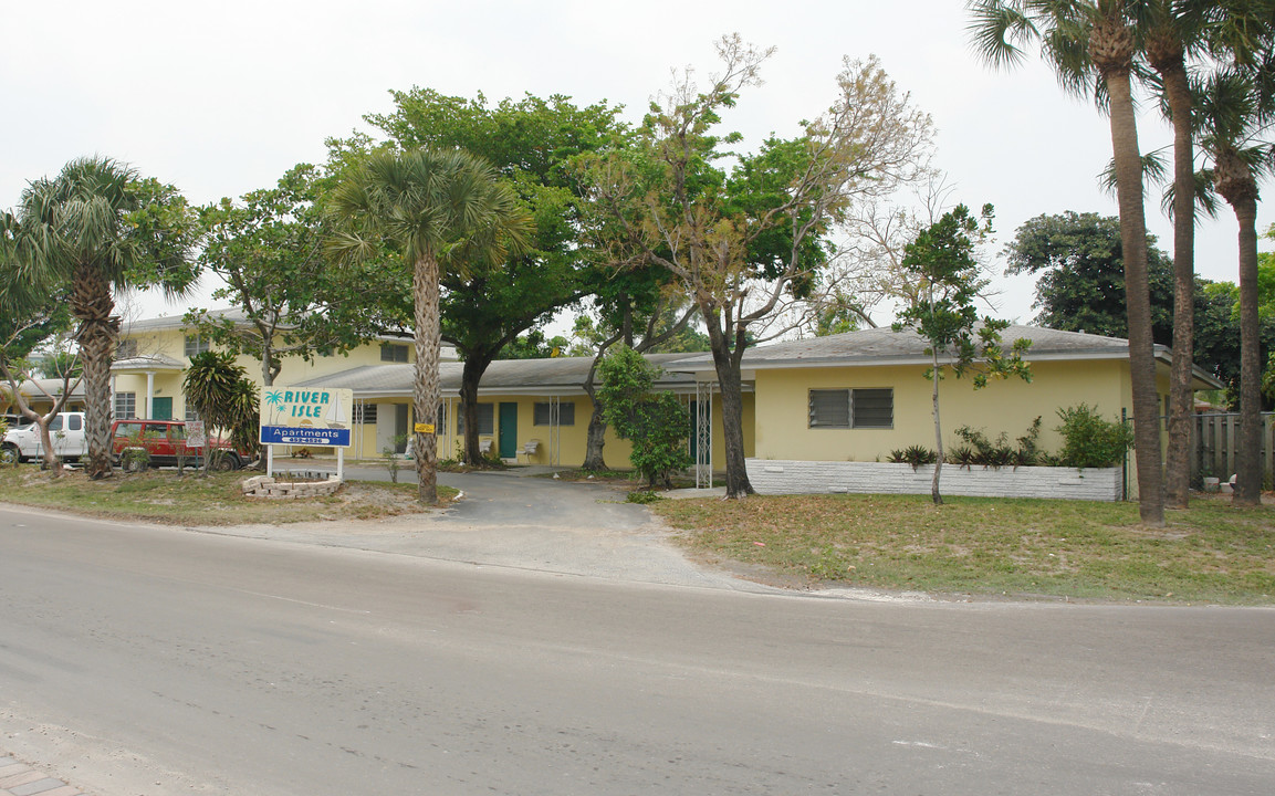 1801 SW 2nd St in Fort Lauderdale, FL - Foto de edificio