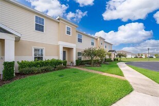 110 Claire Ln in Davenport, FL - Building Photo