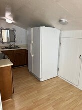 395 Lagunita Dr, Unit In-Law Apt in Soquel, CA - Foto de edificio - Building Photo