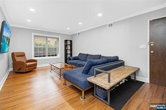 590 Center St in Oradell, NJ - Building Photo - Building Photo