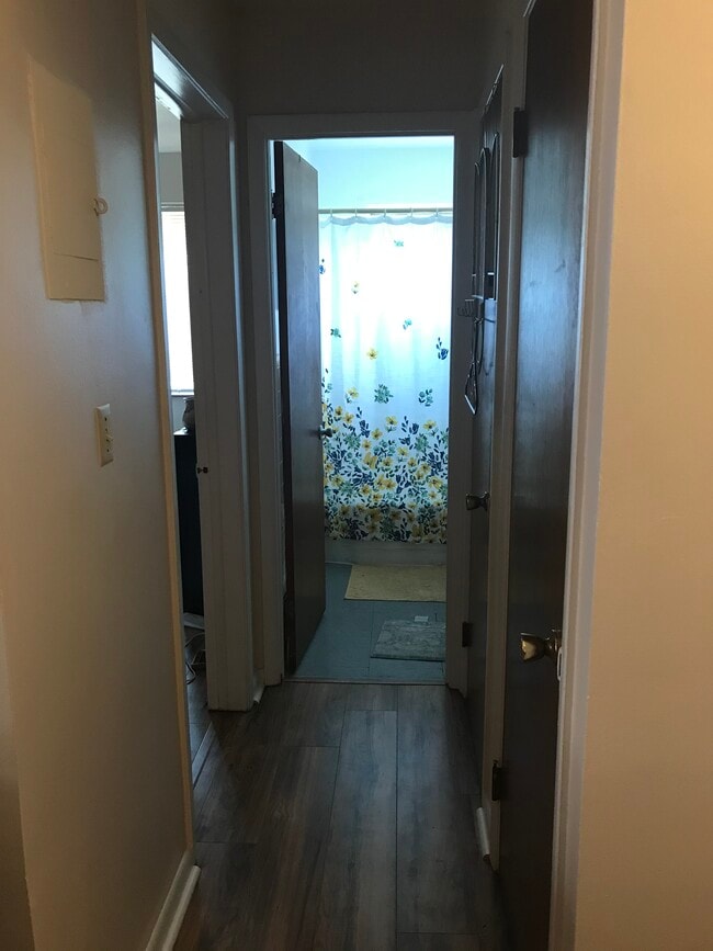 15031 Madison Ave Apartments and Nearby Lakewood Apartments For Rent