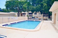 3360 S Osprey Ave - 10