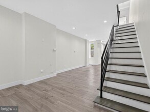 3020 Euclid Ave in Philadelphia, PA - Building Photo - Building Photo