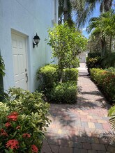 1833 Dakota Dr in Jupiter, FL - Building Photo - Building Photo