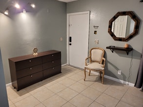 129 SE 2nd Terrace in Hallandale Beach, FL - Building Photo - Building Photo