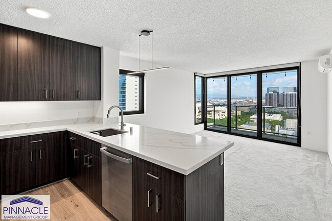 property at 615 Keawe St