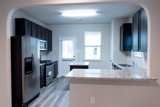 13433 Cannon Crk Ct in Willis, TX - Building Photo - Building Photo