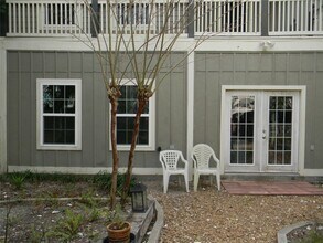 2423 Avenue L in Galveston, TX - Building Photo - Building Photo