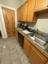 22 Farrington Ave, Unit 4F in Boston, MA - Building Photo