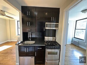 E 10TH ST. in New York, NY - Building Photo - Building Photo