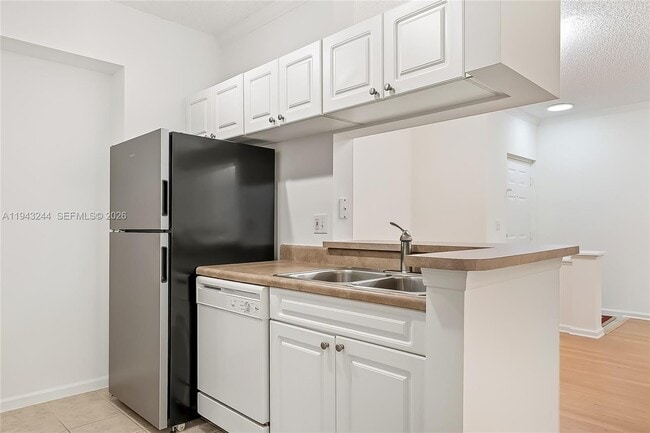 property at 17150 N Bay Rd