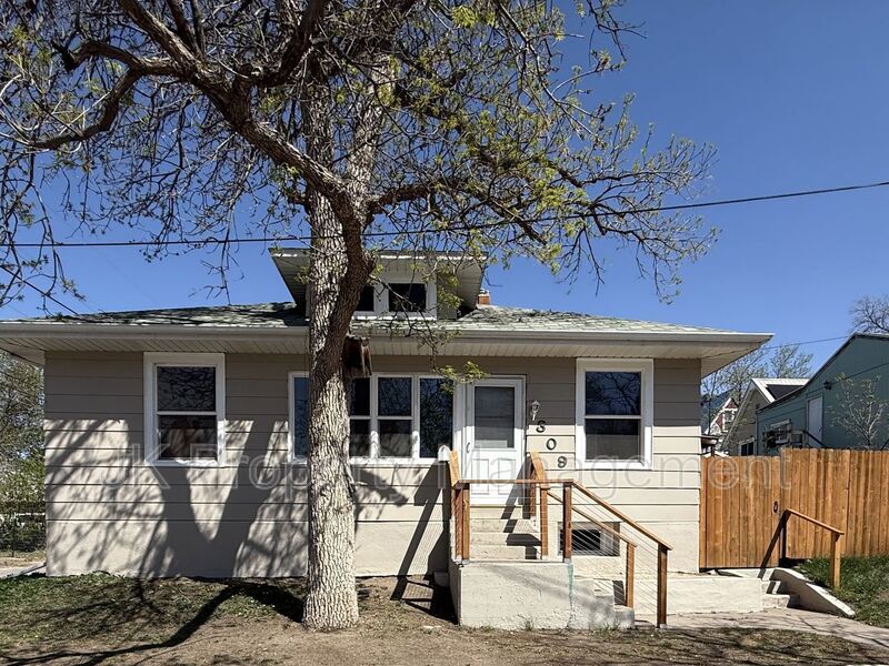 309 10th St N in Great Falls, MT - Building Photo