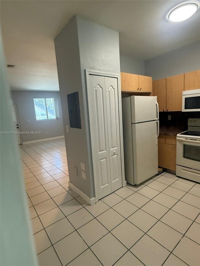 property at 1656 SE 29th Ct