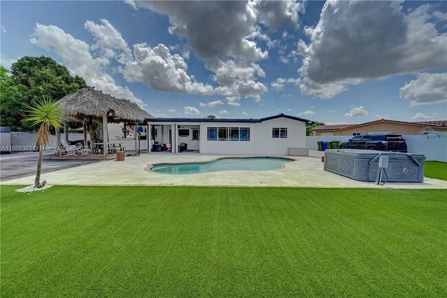 property at 531 NW 76th Ter
