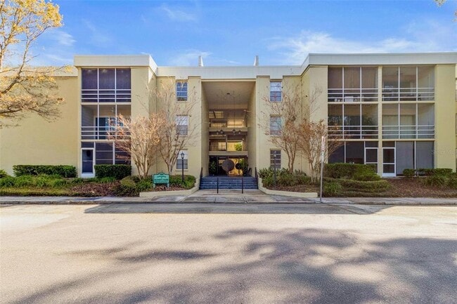 property at 2302 S Manhattan Ave