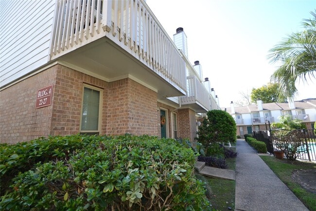 property at 2626 North Blvd