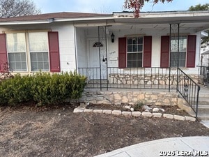 property at 1345 W Hollywood Ave