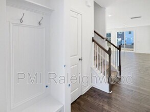 135 Siebold St in Garner, NC - Building Photo - Building Photo