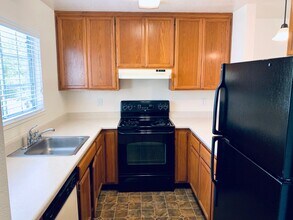 156 Tuscany Pl in Sonoma, CA - Building Photo - Building Photo