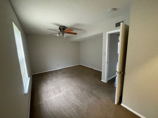 3816 Country Club Rd in Winston-Salem, NC - Building Photo - Building Photo