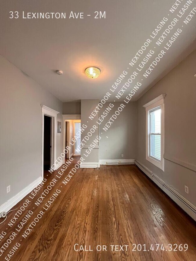 33 Lexington Ave in Jersey City, NJ - Building Photo - Building Photo