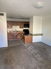 813 Laurelwood Dr in Clovis, NM - Building Photo - Building Photo