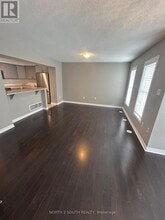 21 Suitor Ct in Milton, ON - Building Photo - Building Photo