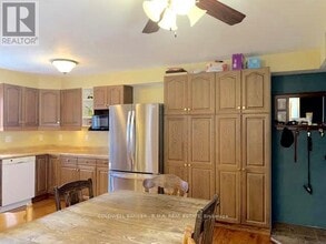 126 Reach St in Uxbridge, ON - Building Photo - Building Photo