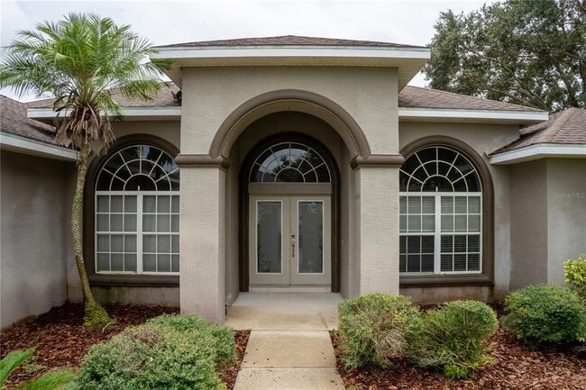 property at 6063 Sabal Hammock Cir