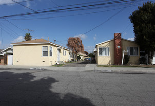 9719-9725 Belmont St in Bellflower, CA - Foto de edificio - Building Photo