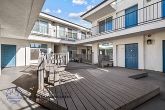 Arriba Apartments in Hawthorne, CA - Building Photo - Building Photo