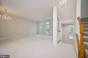 310 Cross Green St in Gaithersburg, MD - Building Photo