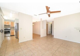 4261 Pershing Pointe Pl in Orlando, FL - Building Photo - Building Photo