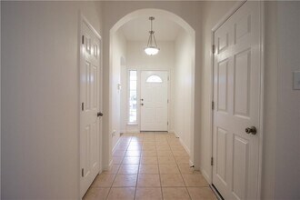 107 Thompson Trail in Bastrop, TX - Building Photo - Building Photo