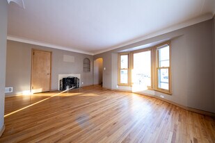 5922 Portland Ave in Minneapolis, MN - Building Photo