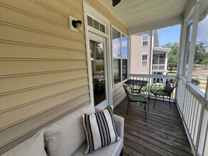 1542 Bluewater Way in Charleston, SC - Building Photo - Building Photo