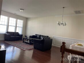 835 Skybrook Falls Dr in Huntersville, NC - Building Photo - Building Photo