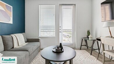 7106 Culebra Commons, Unit 3300.1409072 in San Antonio, TX - Foto de edificio - Building Photo